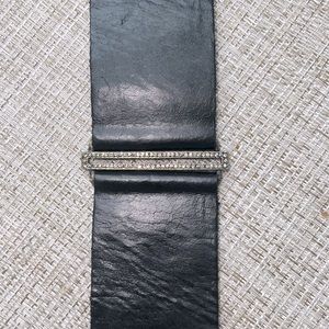 Rebel Design wise band bracelet